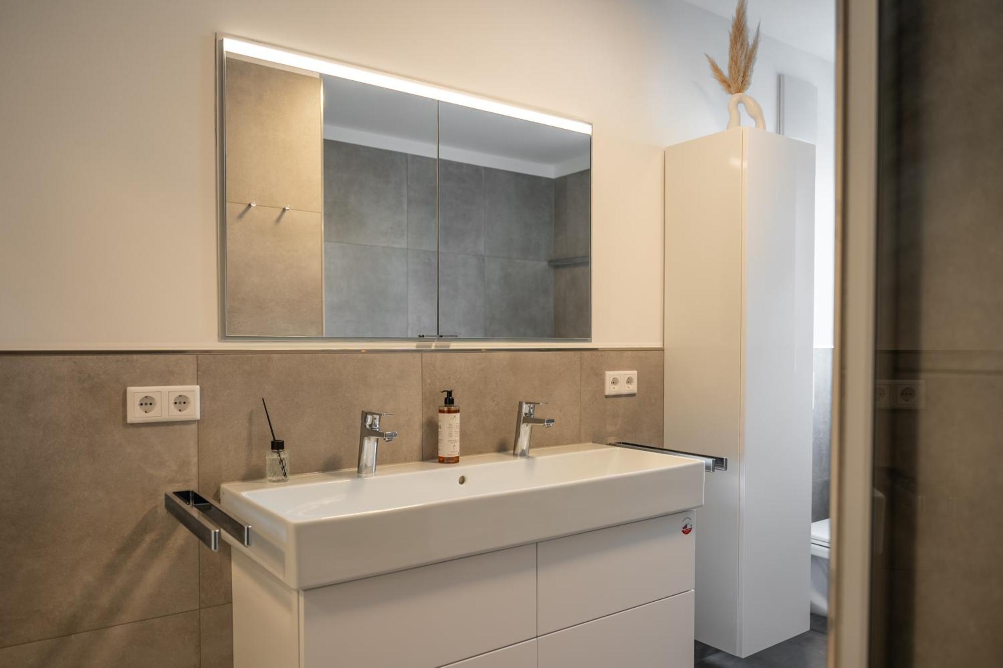 Aparthome Eching Deluxe Near Munich Airport Exteriér fotografie